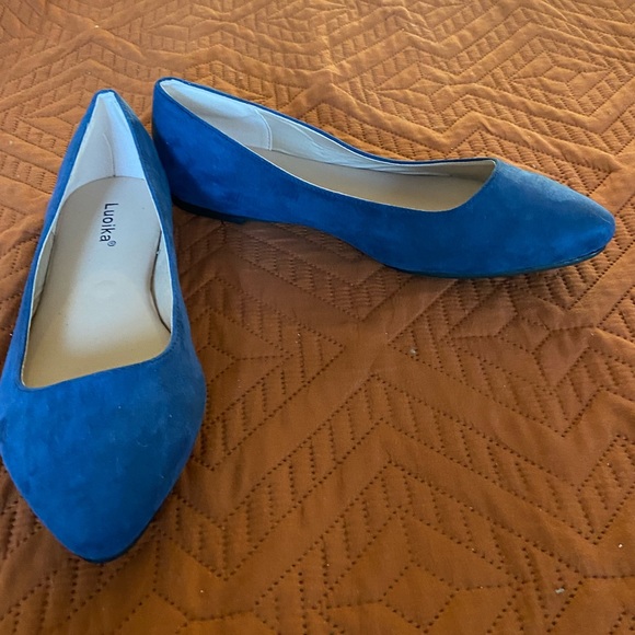 Classic navy blue pointed toe ballet flats - Picture 3 of 4